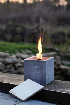 Beske-Manufaktur Betonfeuer Würfel