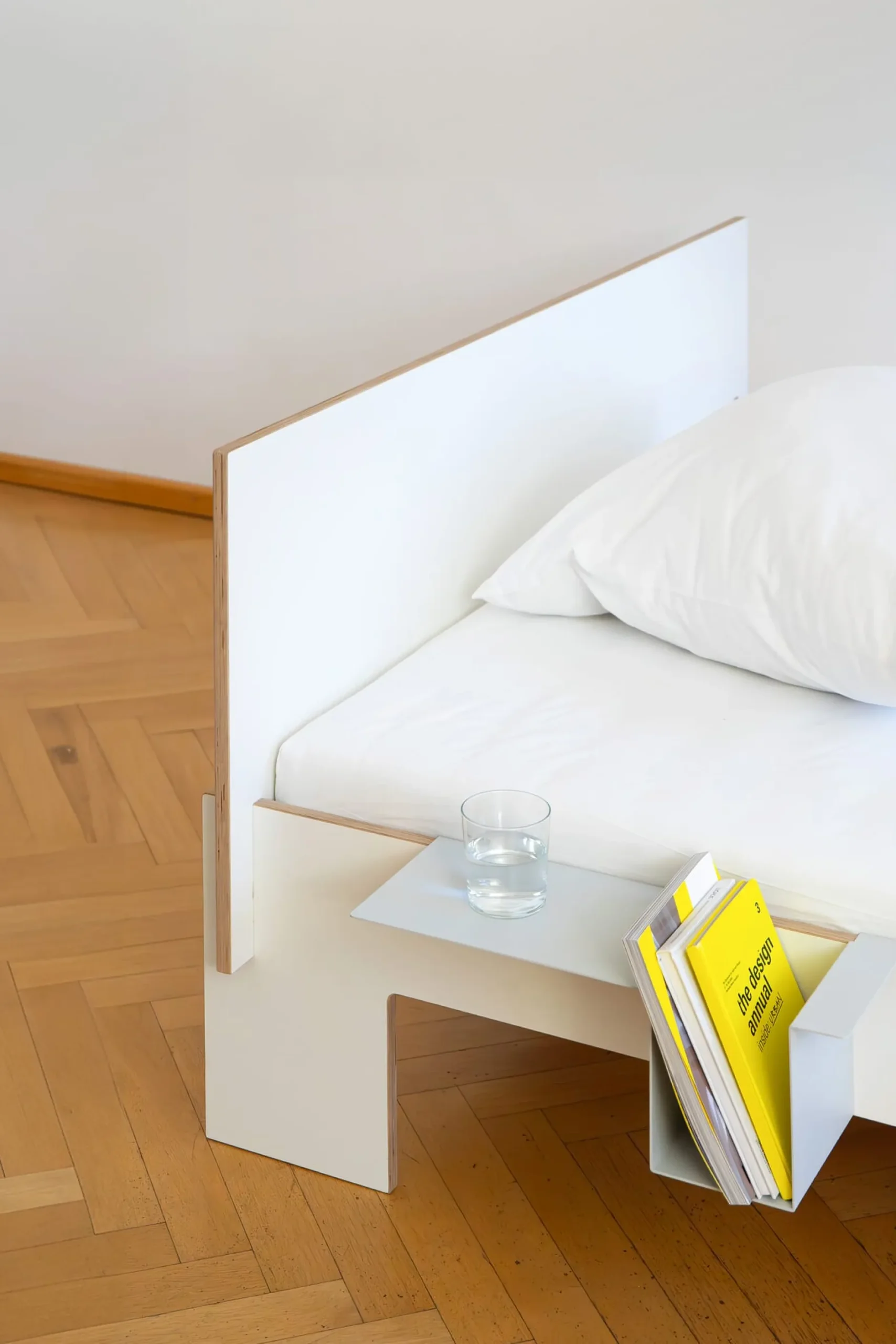 Nils Holger Moormann Bett Siebenschläfer New