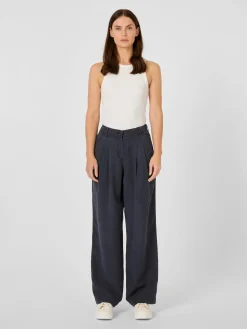 Manufactum Damen-Bundfaltenhose Lyocell Dunkelblau Online