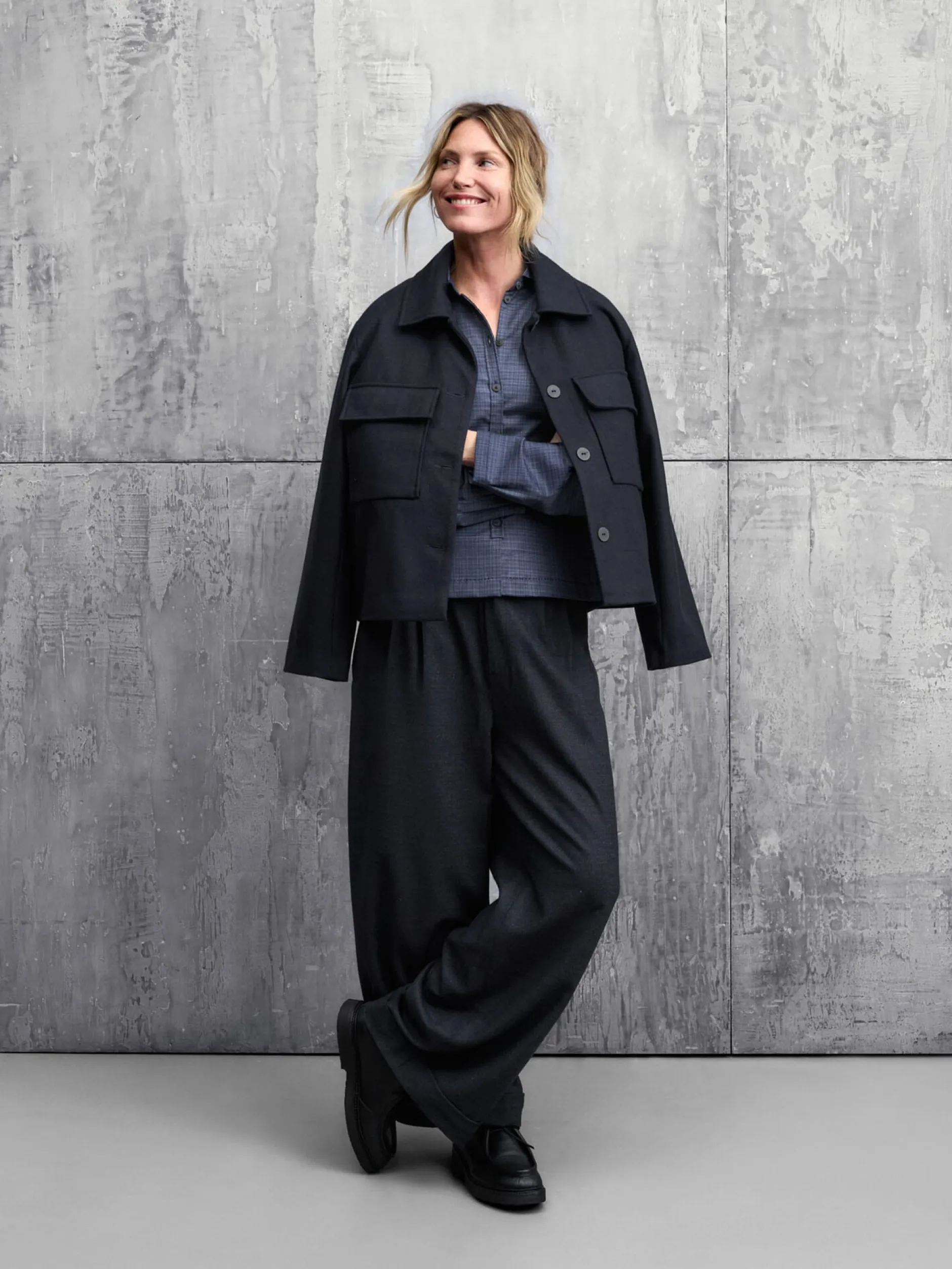 Damen-Wollbluse kariert Mittelblau Hot