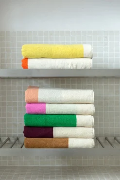 SUITE702 Duschtuch Colours on the Beach Outlet