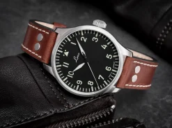 Laco Uhrenmanufaktur Fliegeruhr Basis Augsburg Ø 42 mm Automatik