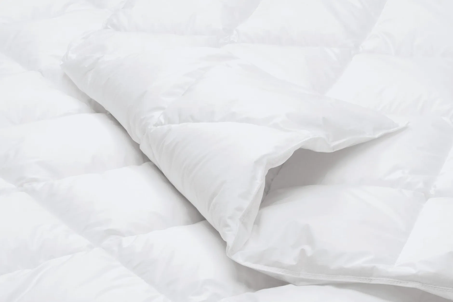 Manufactum Gänsedaunen-Bettdecke leicht Online