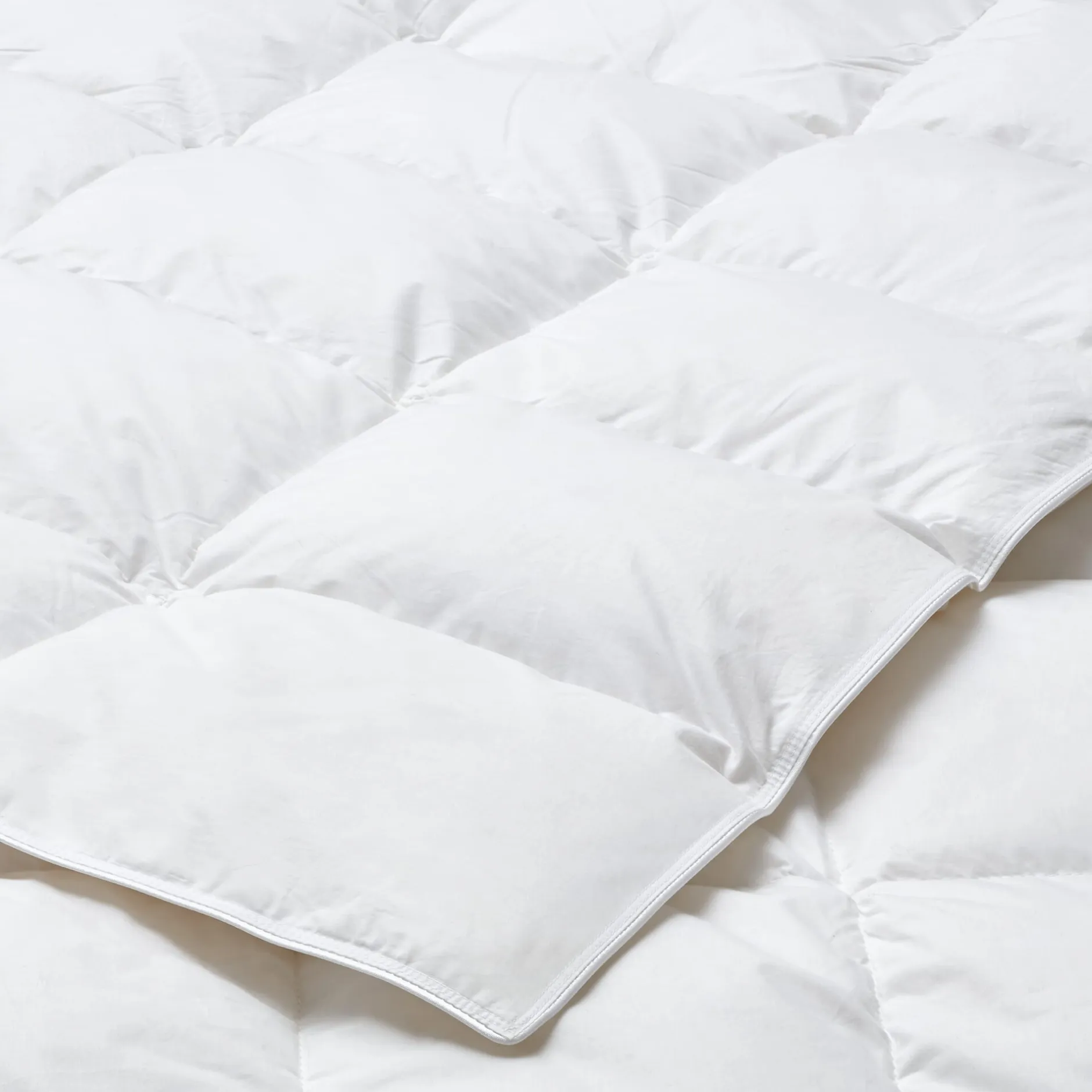 Manufactum Gänsedaunen-Bettdecke leicht Online