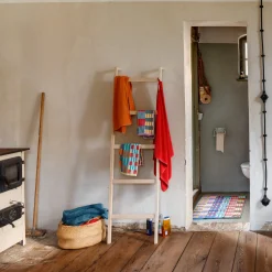 SIDE BY SIDE Handtuchleiter Leo Sale