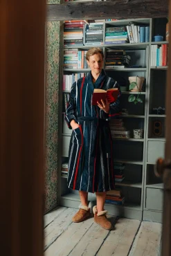 Pelle Vävare Haus- und Bademantel Streifen Dunkelblau Online