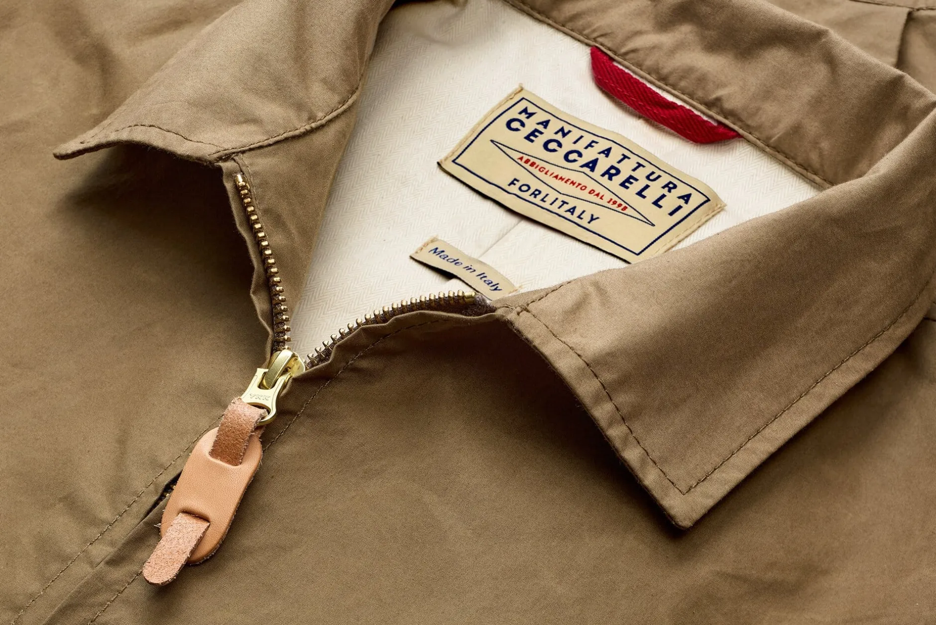 Manifattura Ceccarelli Herren-Windjacke Beige Hot