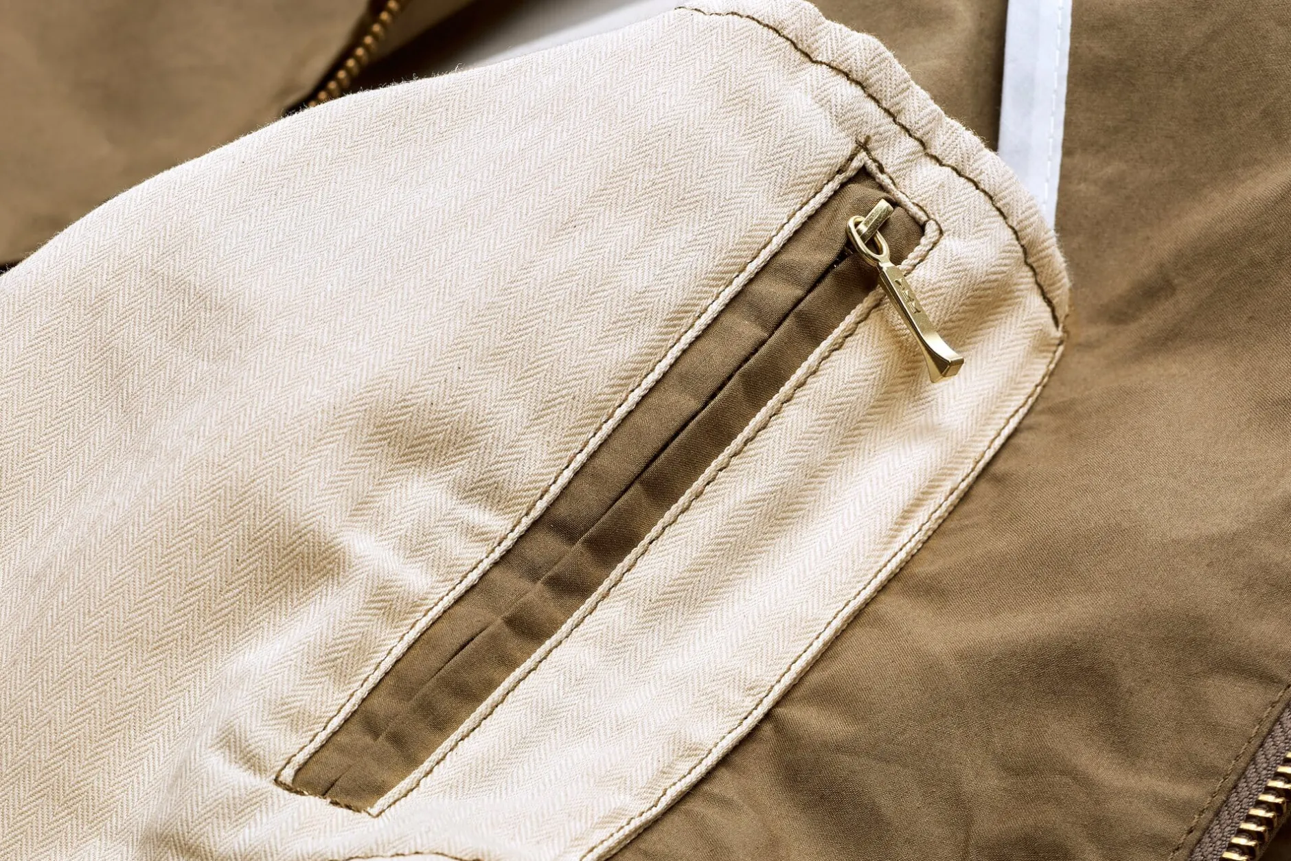 Manifattura Ceccarelli Herren-Windjacke Beige Hot