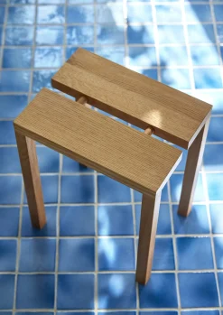 Moebe Hocker Peg New