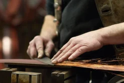 Hohenmoorer Messermanufaktur Hohenmoorer Santoku Dreilagenstahl Hot