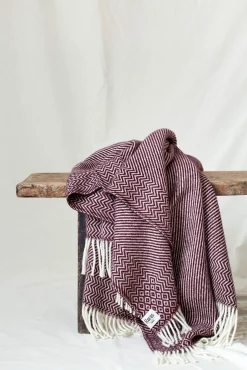 Røros Tweed Lammwolldecke Zickzack-Streifen Kattefot Sale