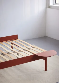 Moebe Nachttisch zu Bett 90–180