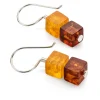 Marcin Zaremski Ohrhänger Bernsteinwürfel Hot