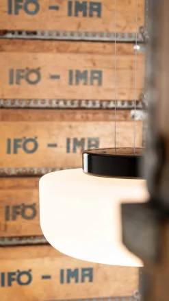 Ifö Electric Pendelleuchte Solenne Hot