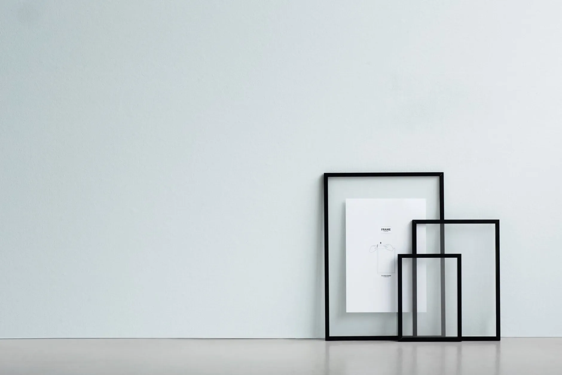 Moebe Rahmen Frame, Aluminium Schwarz Clearance