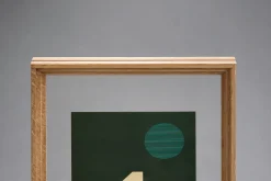 Moebe Rahmen Standing Frame Best