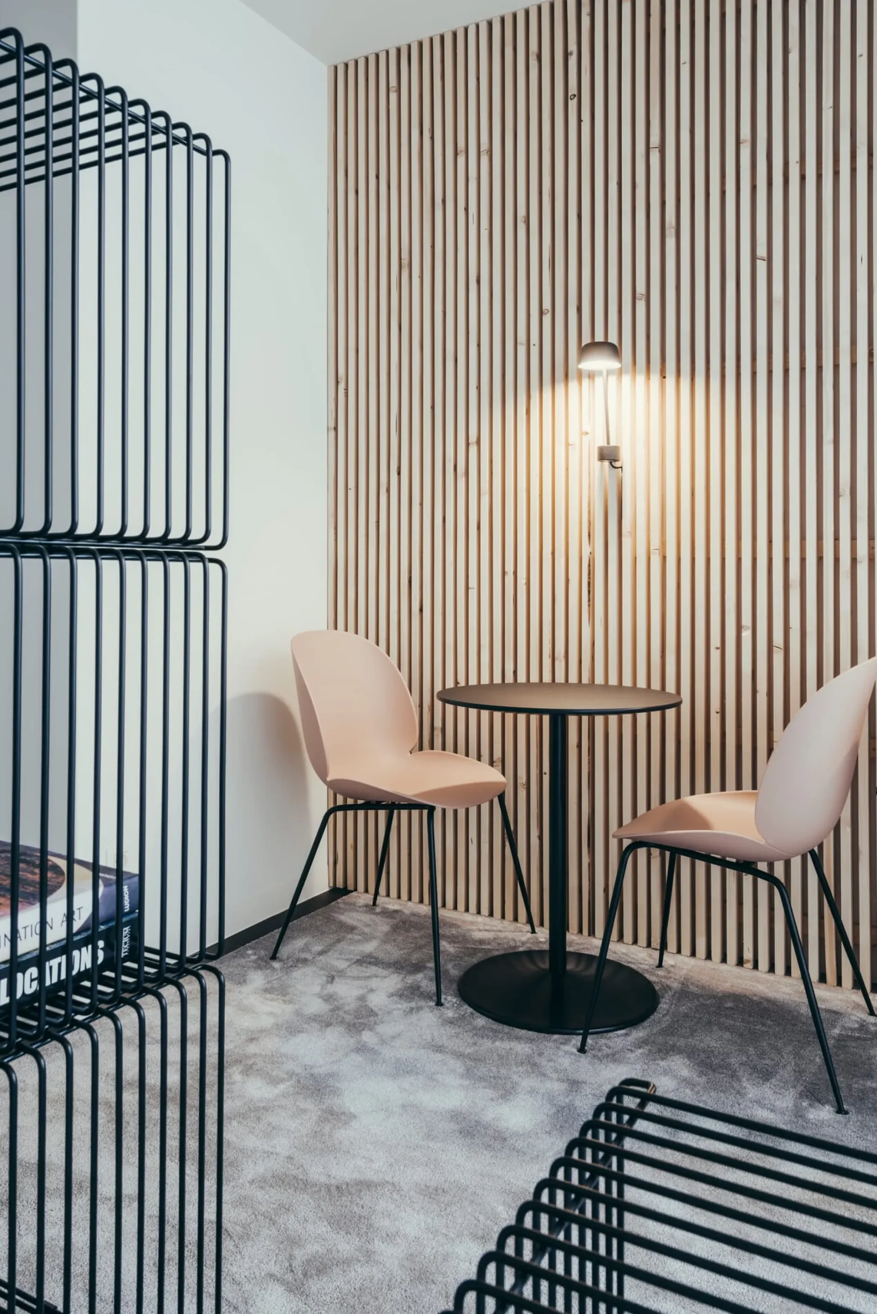 MONTANA Regal Panton Wire Single Sale