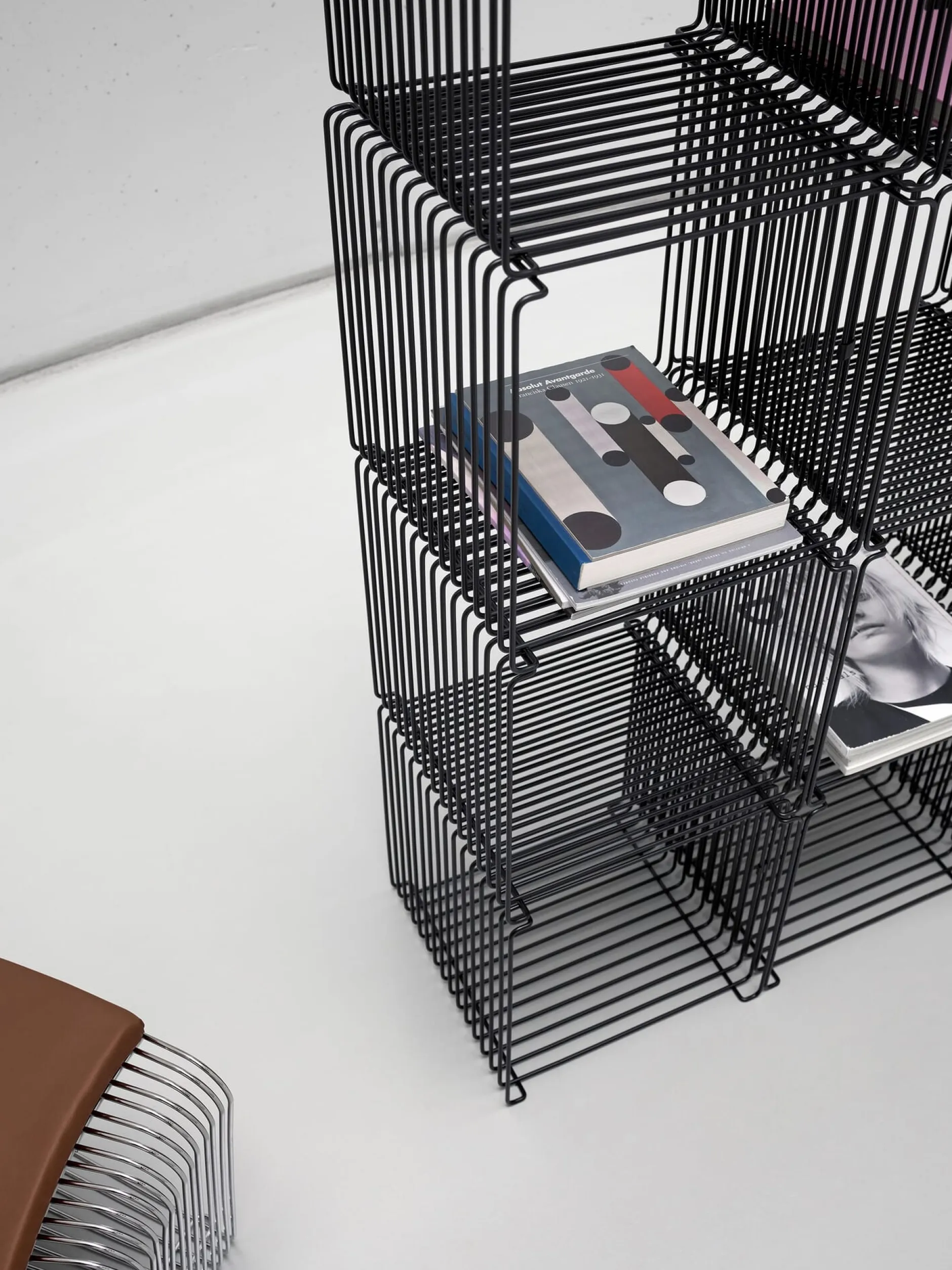 MONTANA Regal Panton Wire Single Sale