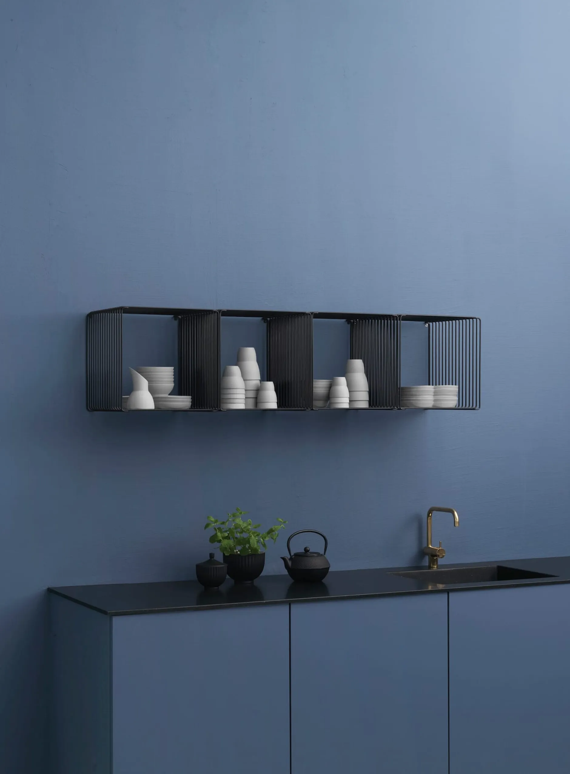 MONTANA Regal Panton Wire Single Sale