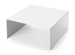 MAGAZIN Regaleinsatz zu Container Henry Outlet