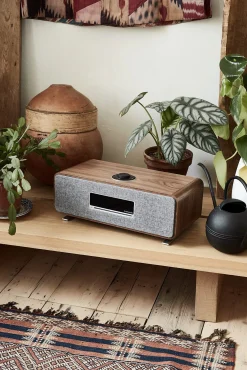 Ruark Audio Tisch-Stereoanlage R3S Nussbaum