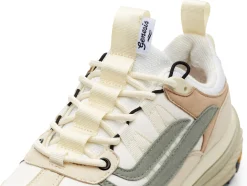 Genesis Footwear Sneaker G-Machu