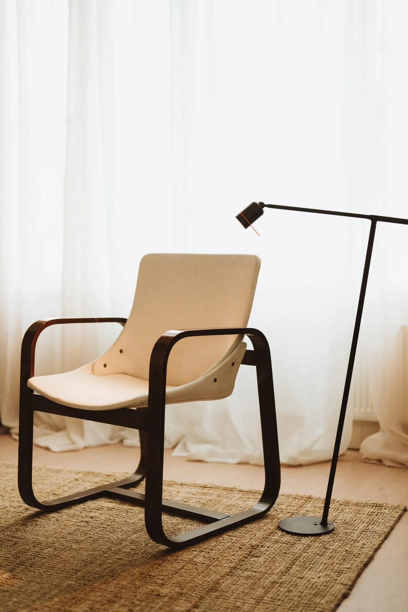 Tonone Stehleuchte One Clearance