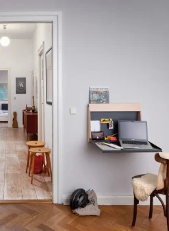 MAGAZIN Stehpult und Wandsekretär Kabinett Discount