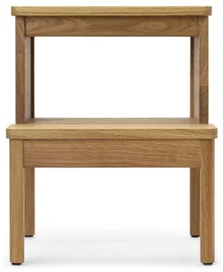 Form & Refine Stufenhocker Eichenholz Clearance