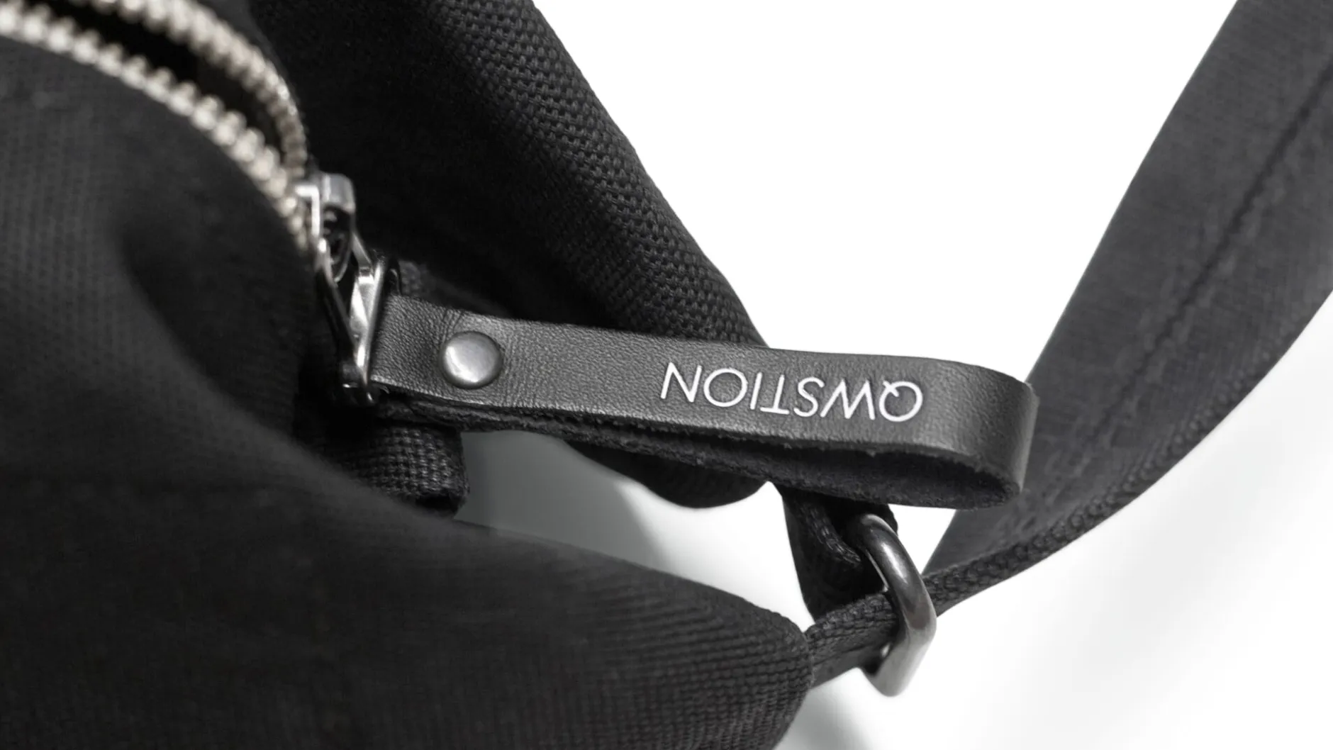 QWSTION Tasche Sling Bag Bananatex Clearance