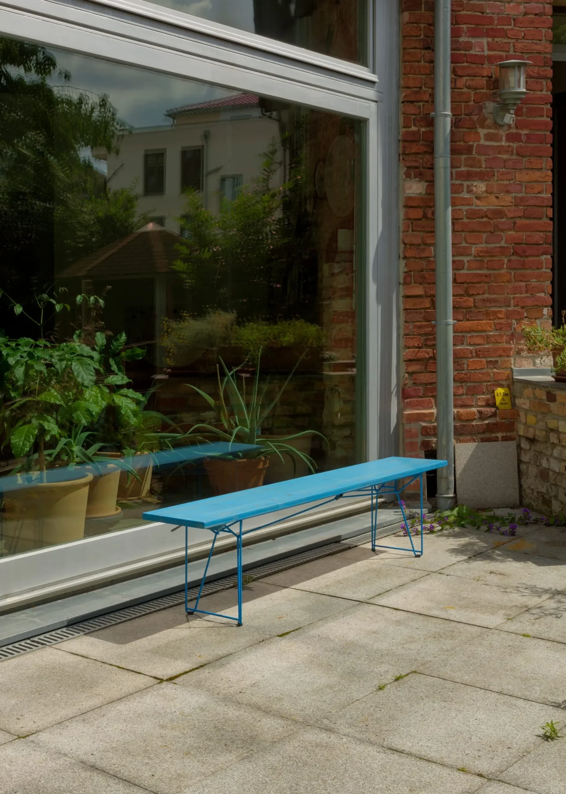 MAGAZIN Tisch und Bank BTB Gestell Discount