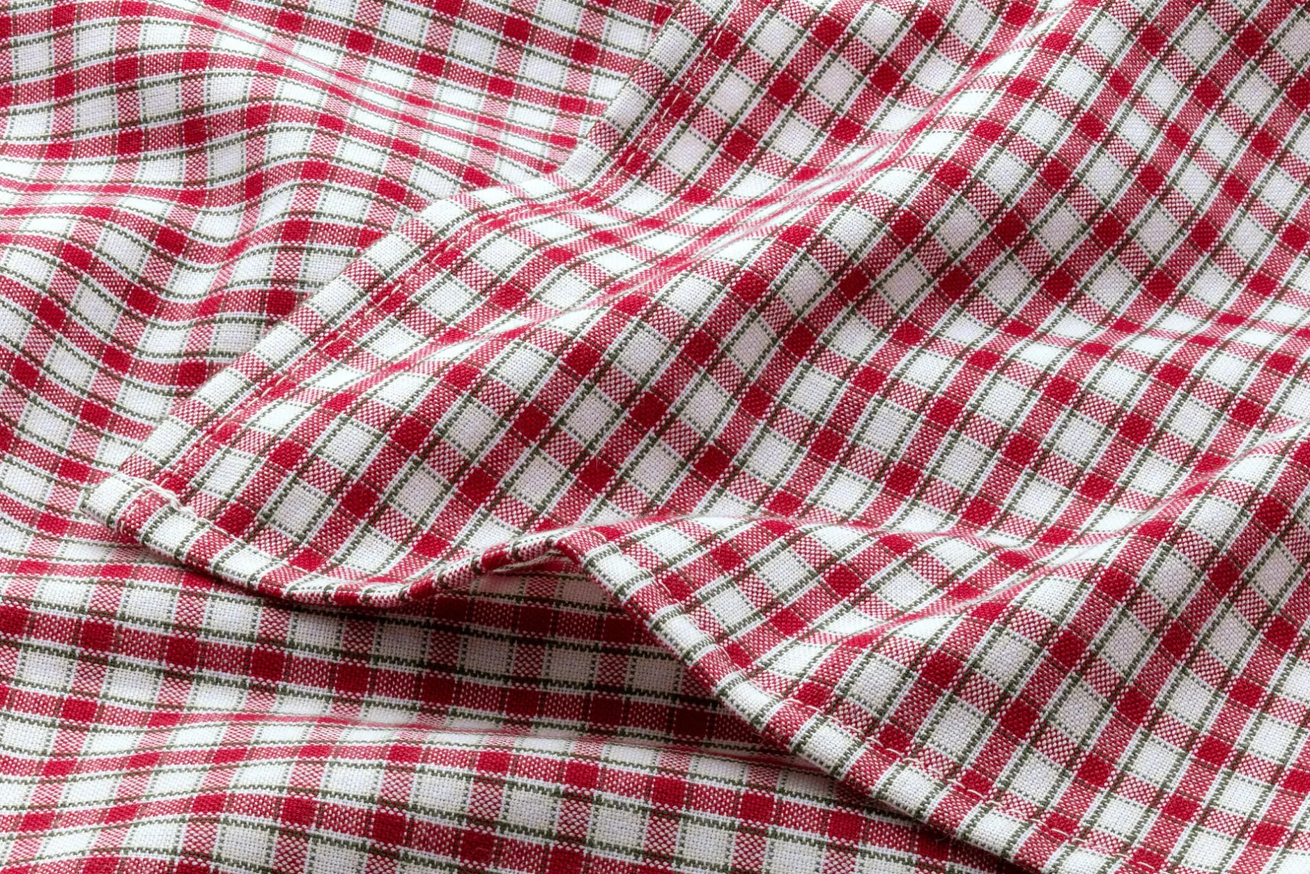 Leinenweberei Vieböck Tischdecke rot-weiß kariert