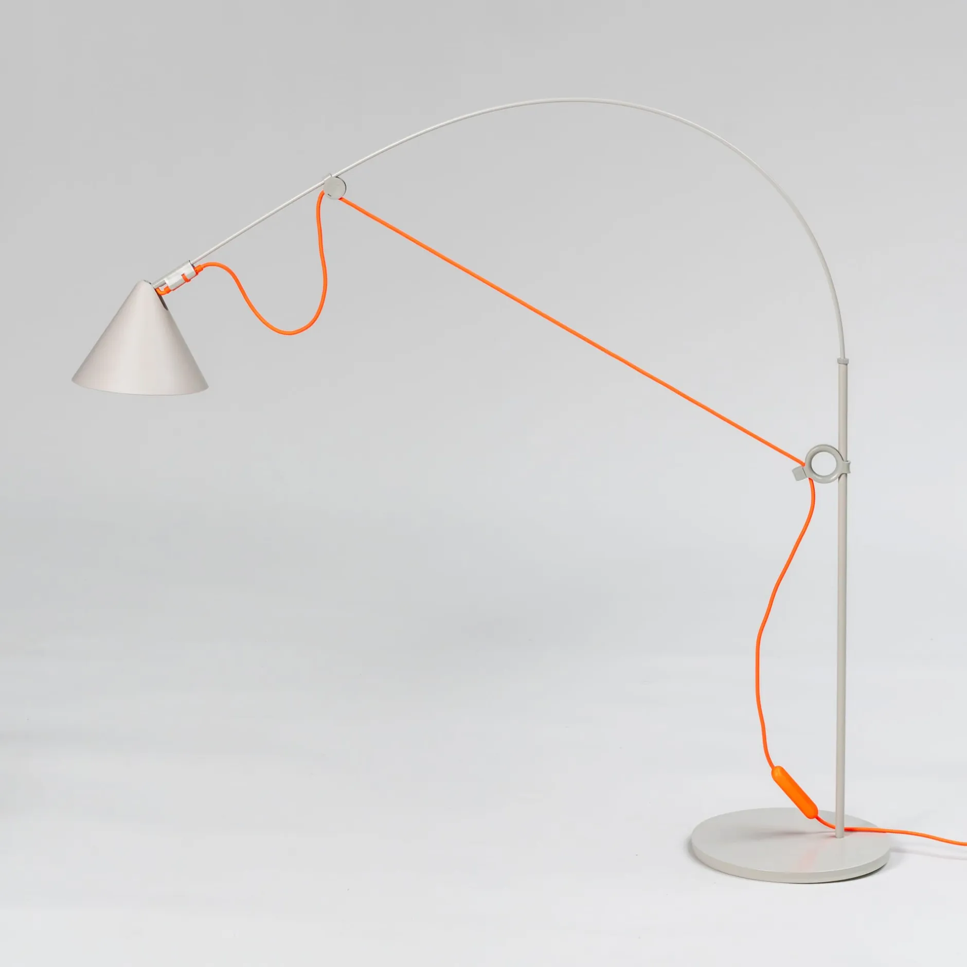 Midgard Licht Tischleuchte Ayno S 2.0 Outlet