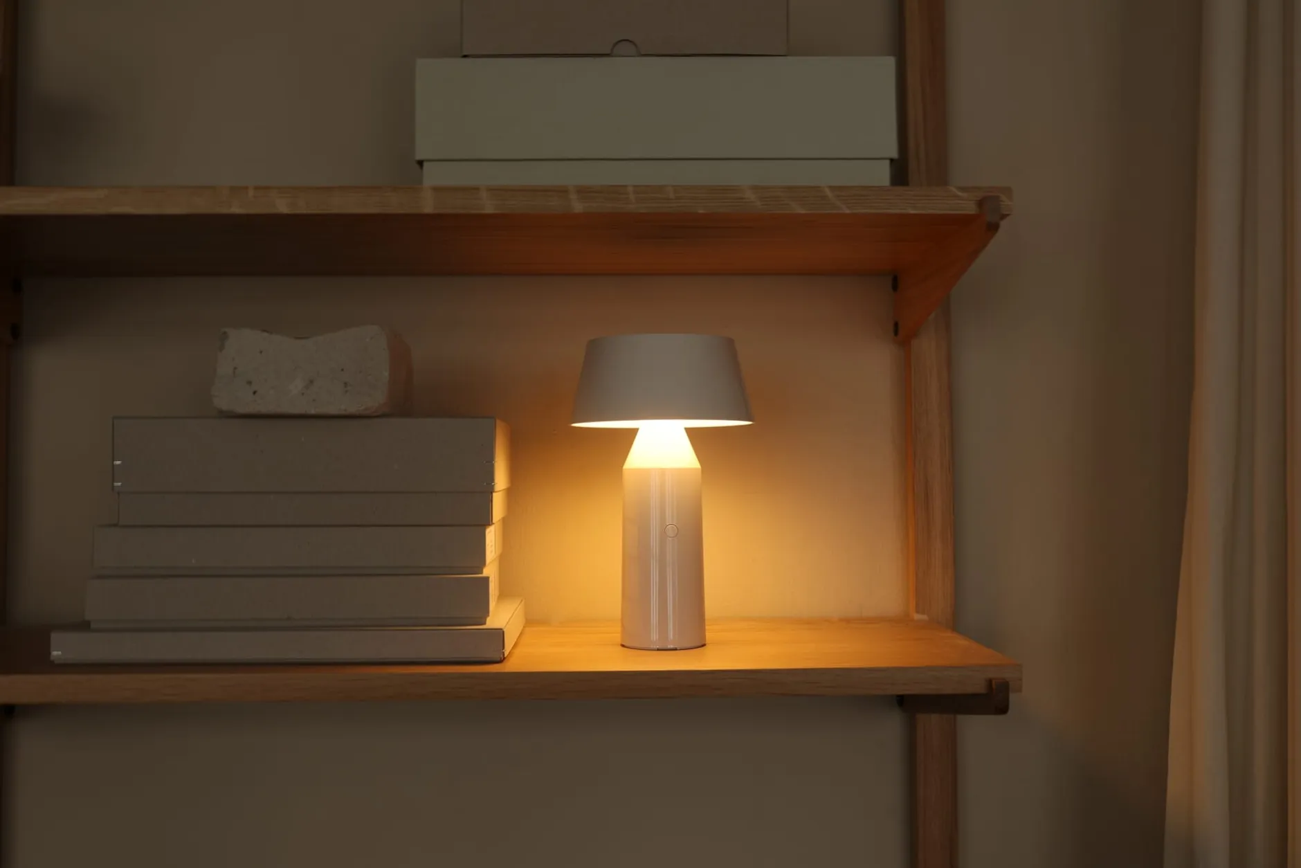 marset Tischleuchte Bicoca Weiß Online