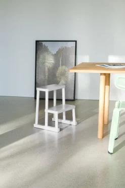 Tritthocker Adhoc Hot