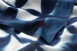 Moismont Unisextuch N° 766 Batik, Navy-Weiß Discount