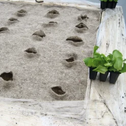 Tobias Tumfart Unkrautschutzmatte Schafwolle New