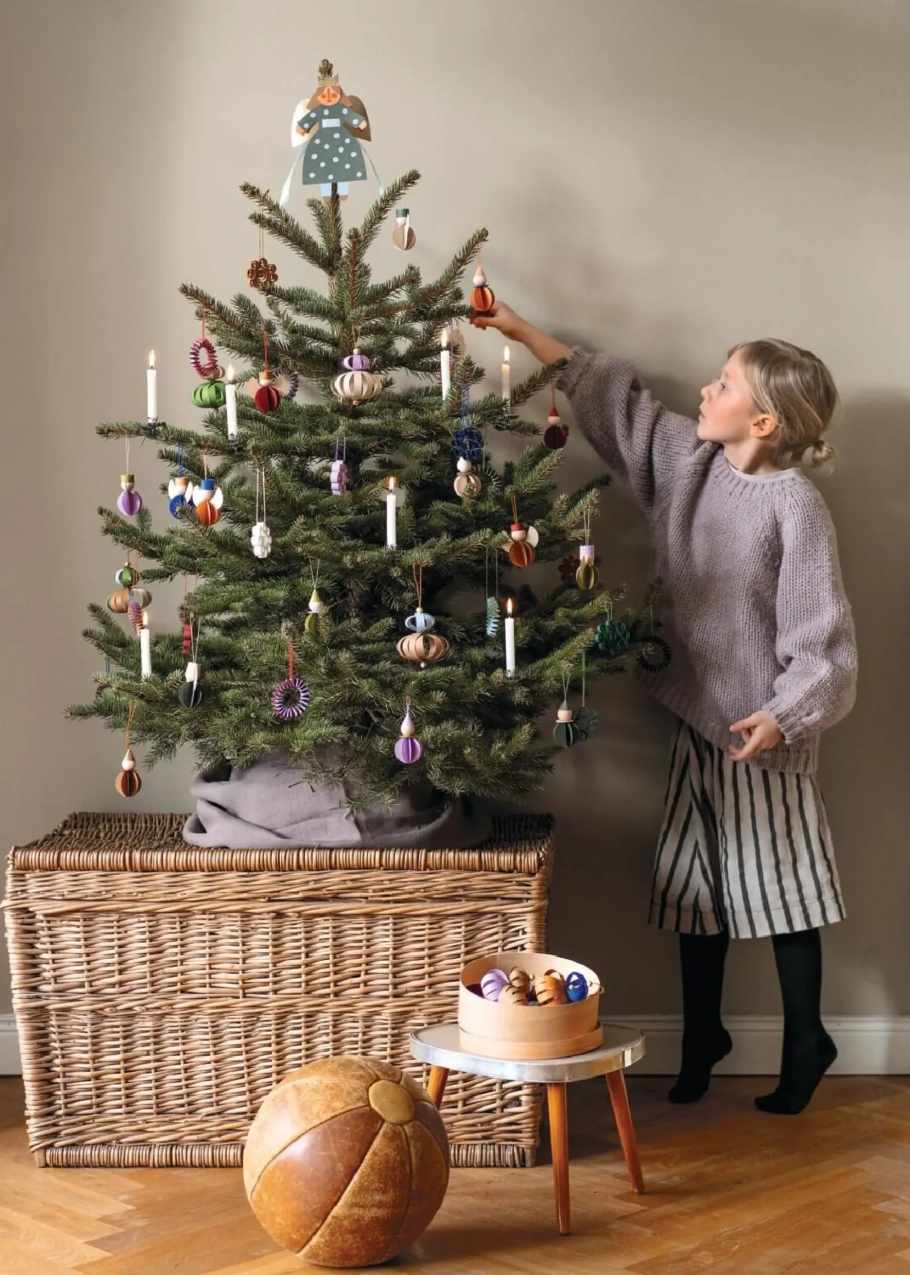 AT Verlag Wichteltanz & Kerzenglanz - Weihnachten in der Bastelwerkstatt Outlet